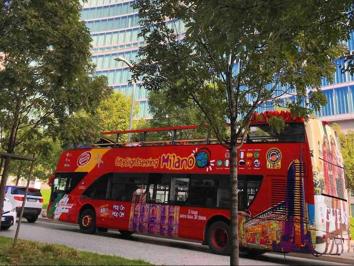 Apt Isola Milan Easy To Airport Bus Trains 0*,  Italien