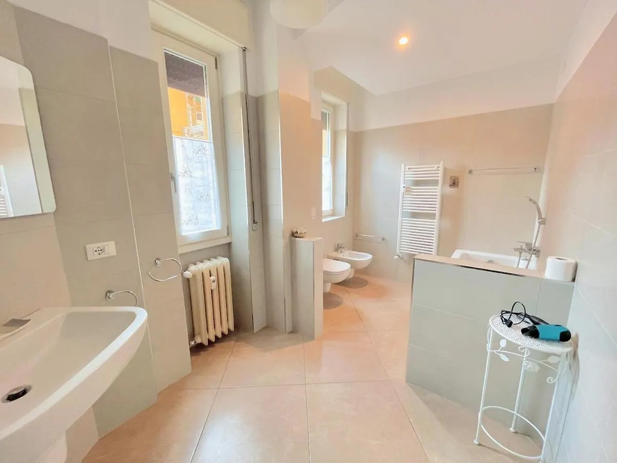 Apartment Apt Isola Milan Easy To Airport Bus Trains