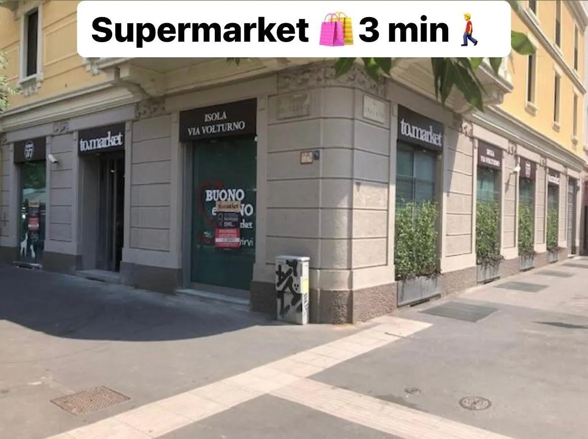 Apartment Apt Isola Milan Easy To Airport Bus Trains Italien